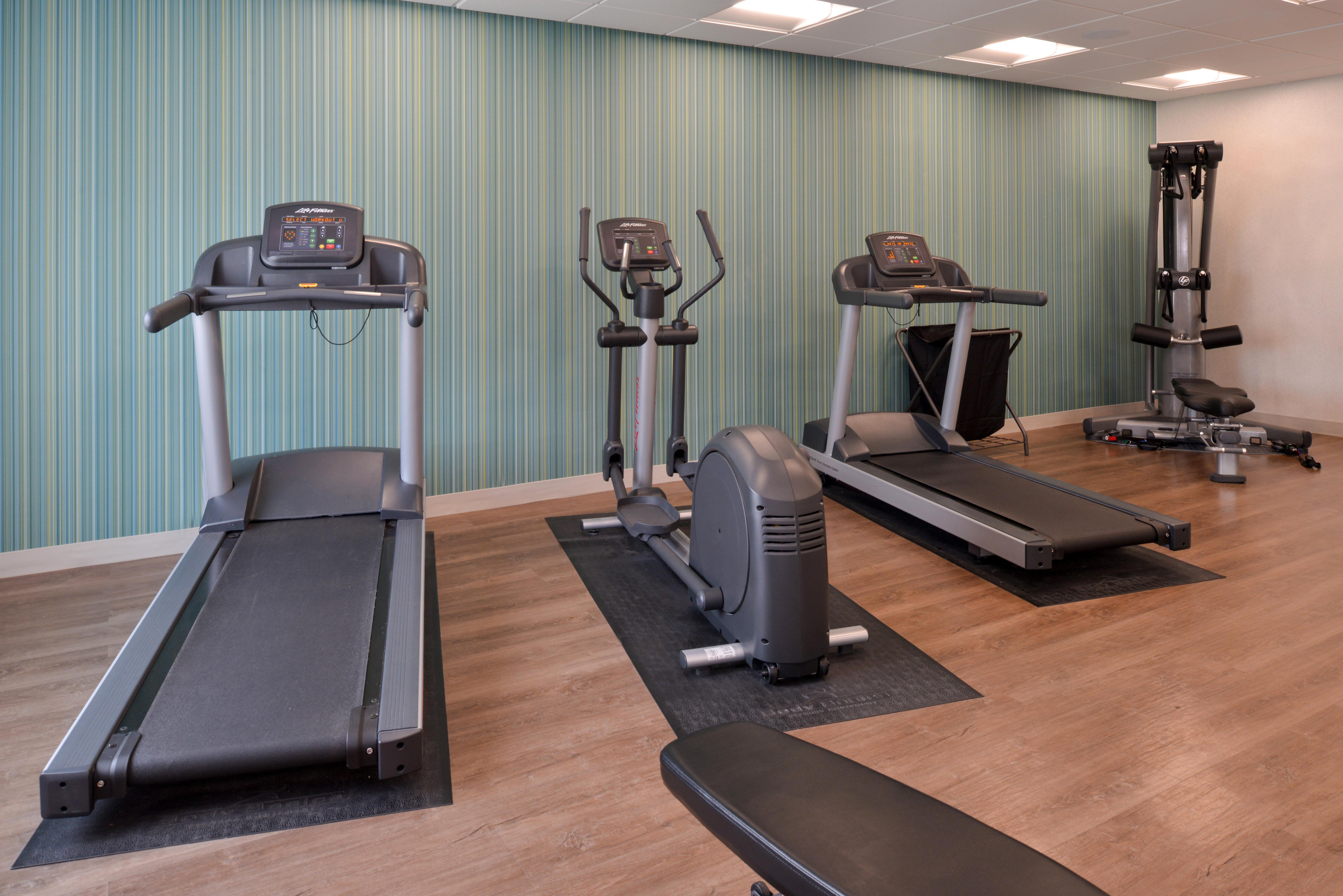 Holiday Inn Express & Suites - Omaha - 120Th And Maple By Ihg Zewnętrze zdjęcie